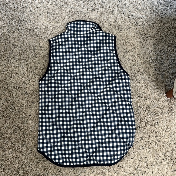 J crew puffer vest - Picture 4 of 4